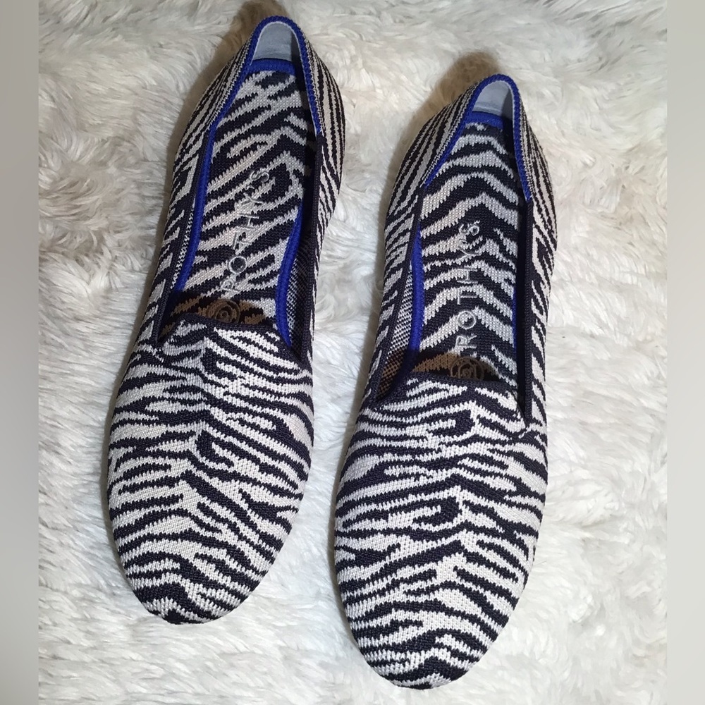 Rothy’s RETIRED womens black/white flat shoes size 8.5